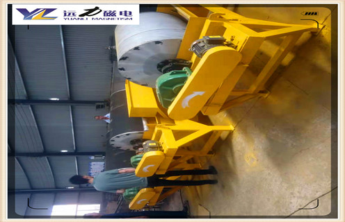 幹式磁選機，幹式磁選機的發展性能更加的優越不斷的改善！_磁性礦幹式磁選機的發展性能更加的優越不斷的改善！_幹式磁選機的發展性能更加的優越不斷的改善！工作視頻皮帶及結構價格