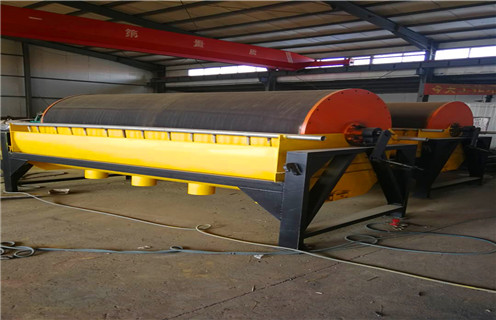 濰坊磁選機，濰坊磁選機設備節能環保的特點！_鐵礦選礦濰坊磁選機設備節能環保的特點！磁場一般為多少_磁塊如何排列