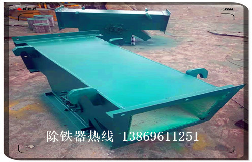 管道除鐵器，山東管道除鐵器rcyg 300_遠力山東管道除鐵器rcyg 30012000高斯_可定製工作原理_安裝示意圖 