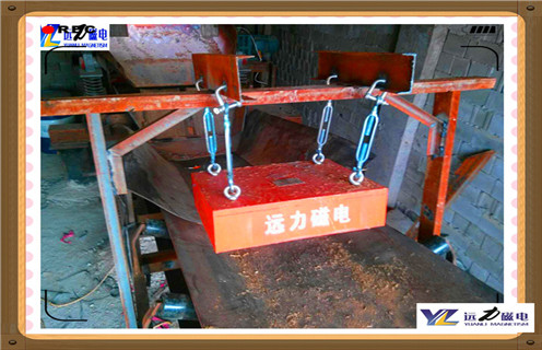 永磁除鐵器，雲南懸掛式永磁除鐵器廠參數_內部磁塊安裝方法_雲南懸掛式永磁除鐵器廠型號價格 