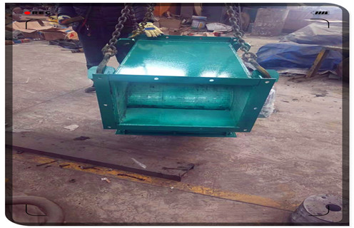 管道永磁自動除鐵器，吉林管道式永磁自動除鐵器方案_RCYG液體不鏽鋼吉林管道式永磁自動除鐵器方案_水泥造紙廠管道除鐵器圖片