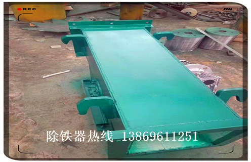 永磁管道除鐵器，海南永磁管道除鐵器報價_遠力海南永磁管道除鐵器報價應用安裝示意圖型12000高斯_可定製工作原理