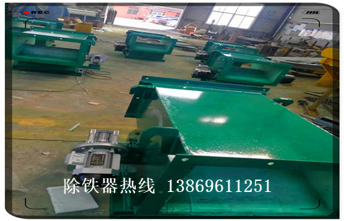 管道除鐵器，陝西管道式永磁除鐵器_RCYG陝西管道式永磁除鐵器_水泥造紙廠管道除鐵器圖片