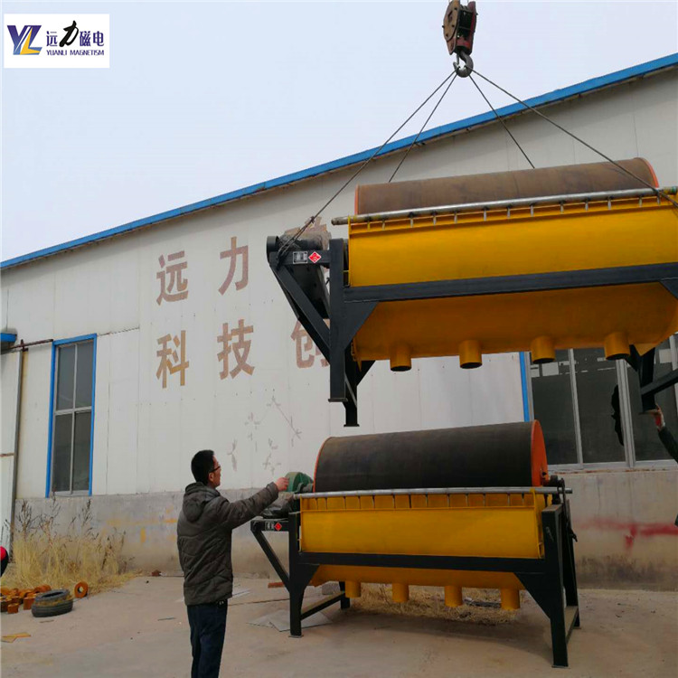 永磁筒式磁選機，廣西防城港永磁筒式磁選機_廣西防城港永磁筒式磁選機如何配置，選三氧化二鐵嗎？